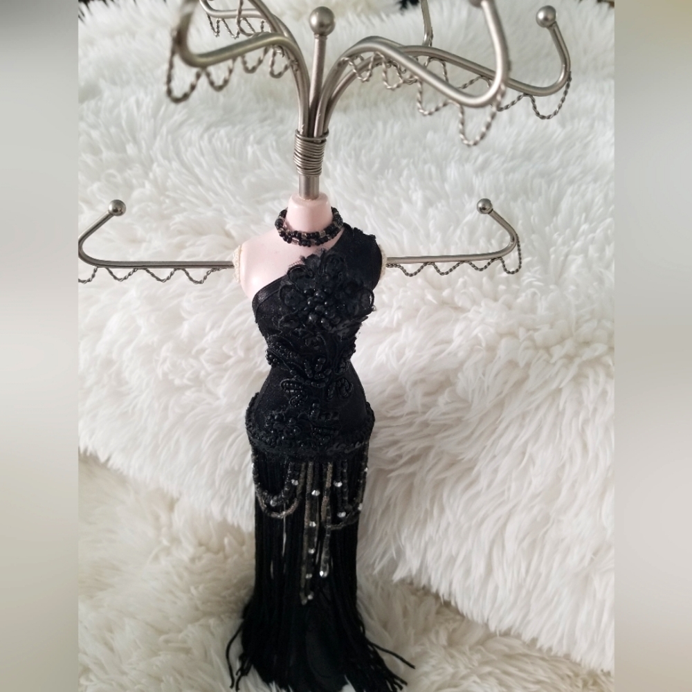 Black Flapper Dress Mannequin Jewelry Tree